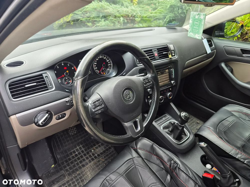 Volkswagen Jetta 1.4 TSI Highline - 5