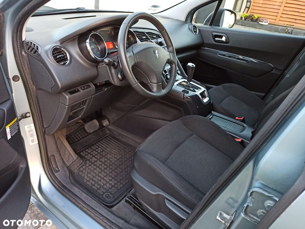 Peugeot 5008 1.6 HDi Premium - 6