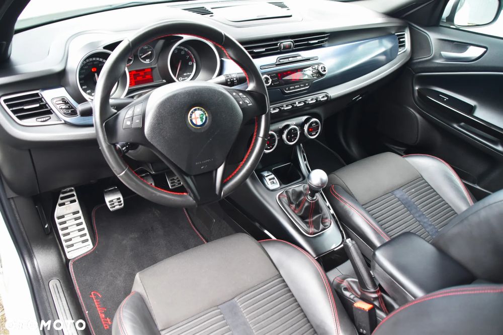 Alfa Romeo Giulietta 1.4 TB 16V Multiair Collezione - 7