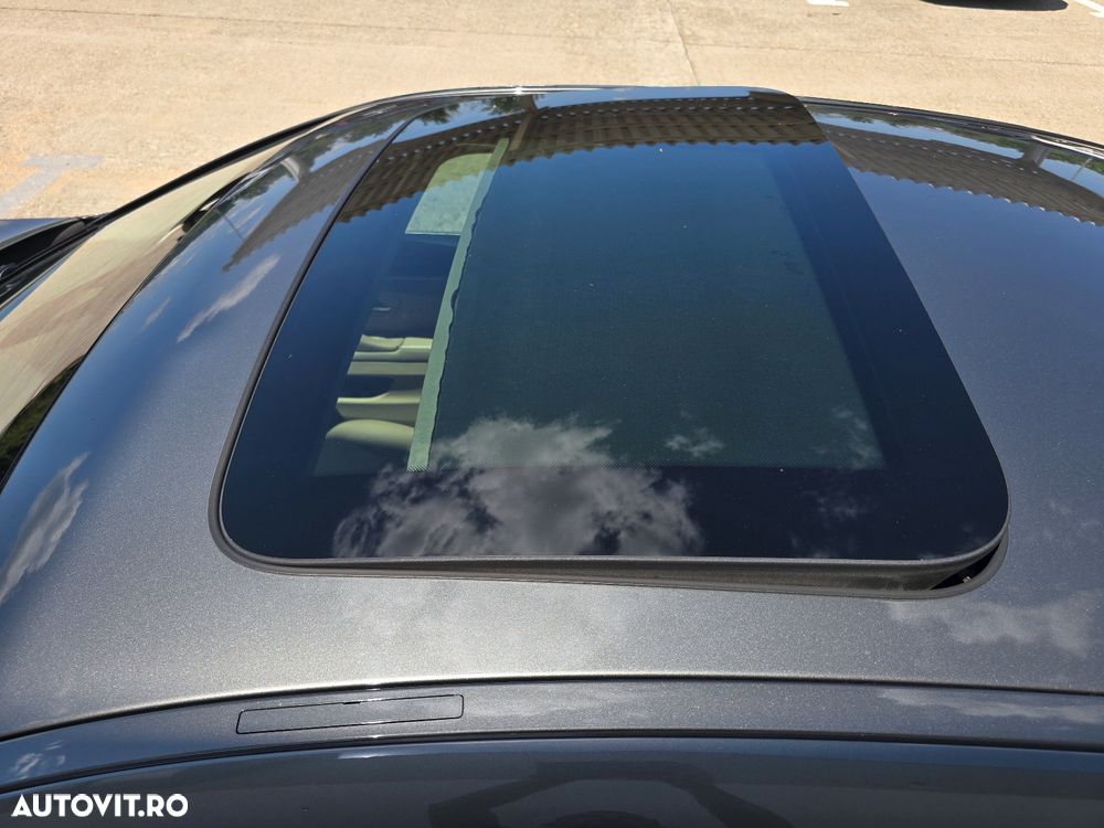 BMW Seria 5 520d xDrive - 27
