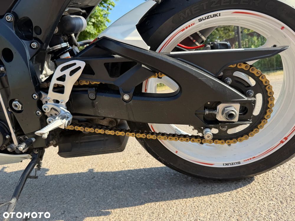 Suzuki GSX-R - 11
