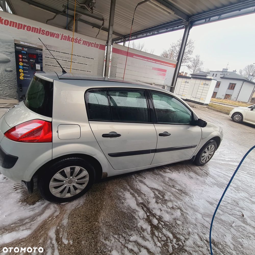 Renault Megane 1.4 Confort Authentique - 2