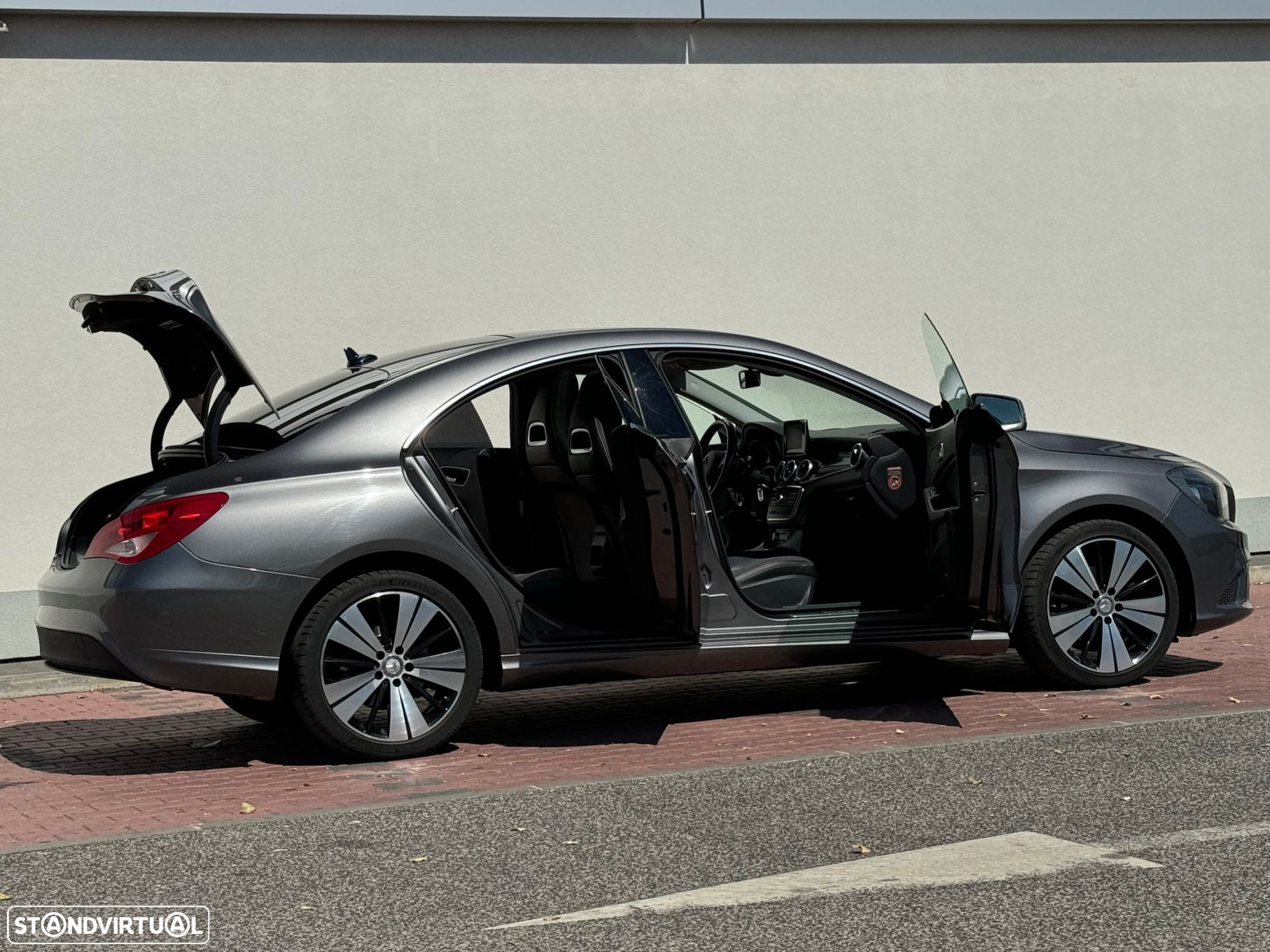 Mercedes-Benz CLA 200 d Urban Aut. - 34