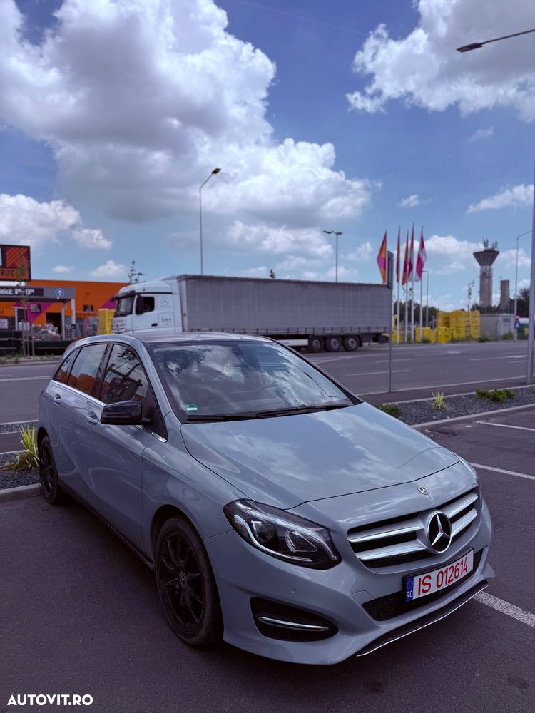 Mercedes-Benz EQB - 3
