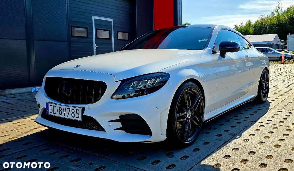 Mercedes-Benz Klasa C 220 d 4MATIC 9G-TRONIC - 3