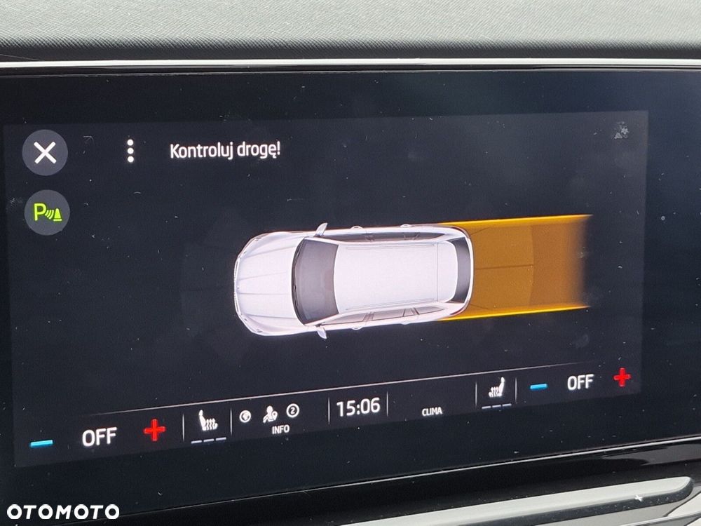 Skoda Octavia 2.0 TDI Sportline DSG - 24