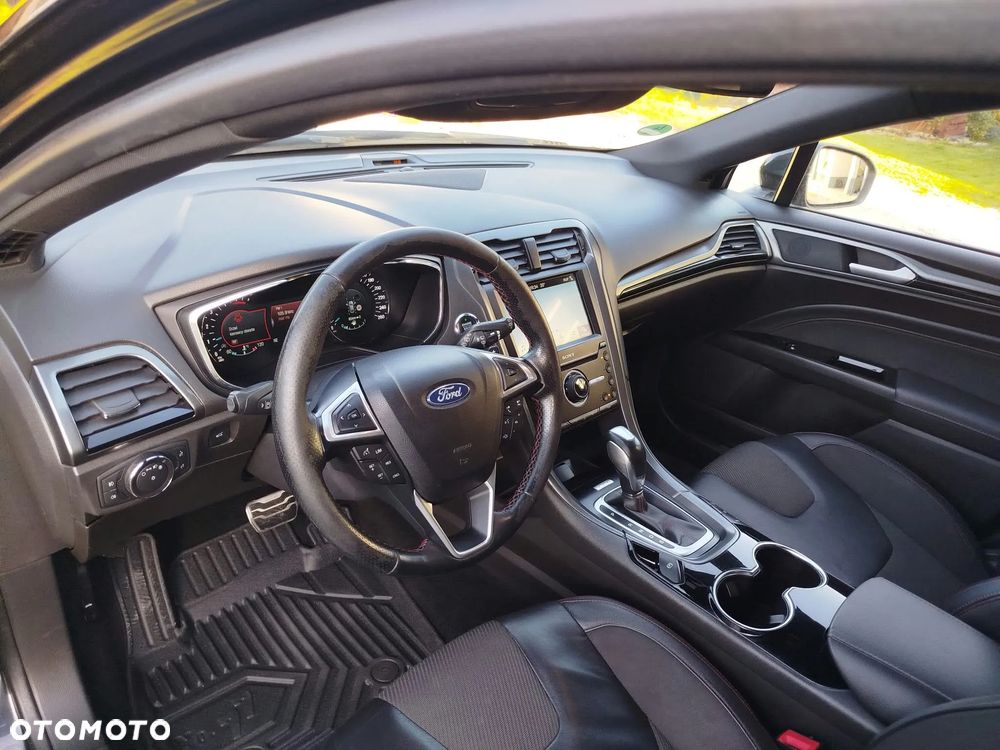Ford Mondeo 2.0 TDCi STart-Stopp PowerShift-Aut ST-Line - 24
