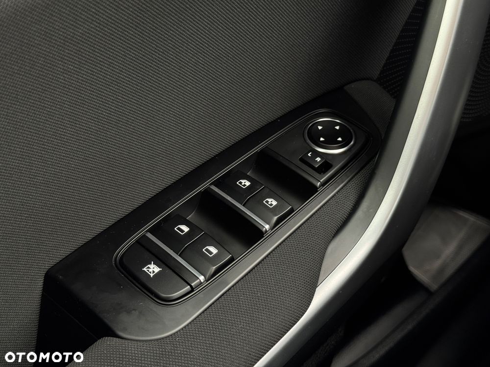 Kia Ceed 1.5 T-GDI M - 27