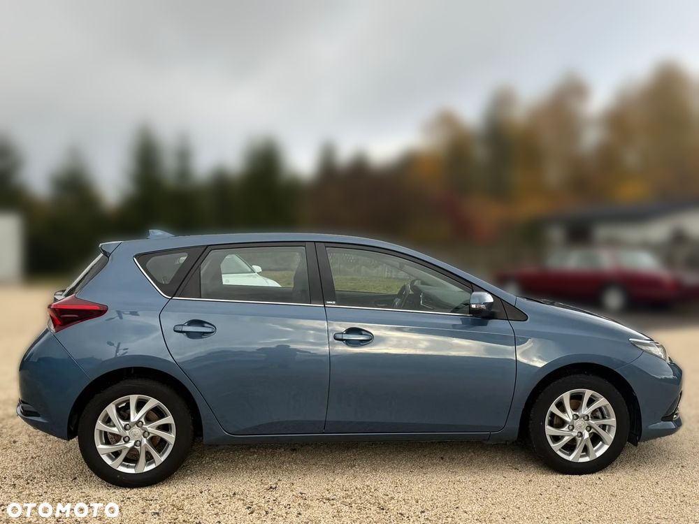Toyota Auris 1.2 T Dynamic - 17