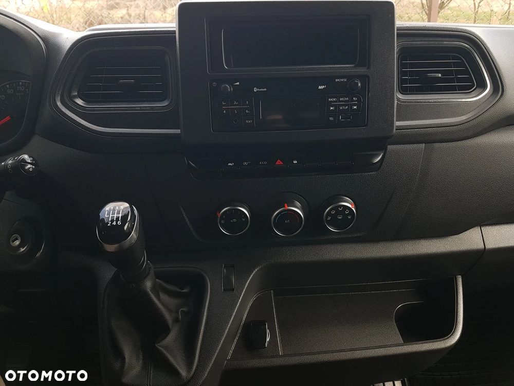 Renault MASTER KONTENER 8EP 4,21x2,23x2,22 KLIMA MANUAL  6-BIEGÓW KRAJOWY DMC 3500KG - 10