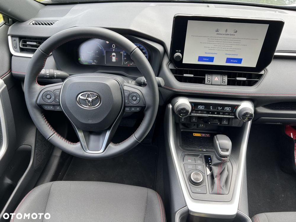 Toyota RAV4 - 13