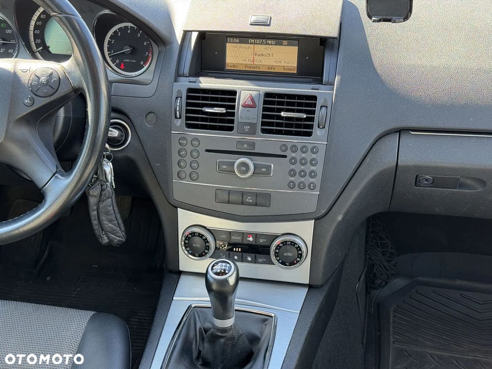 Mercedes-Benz Klasa C 200 Kompressor Avantgarde - 16