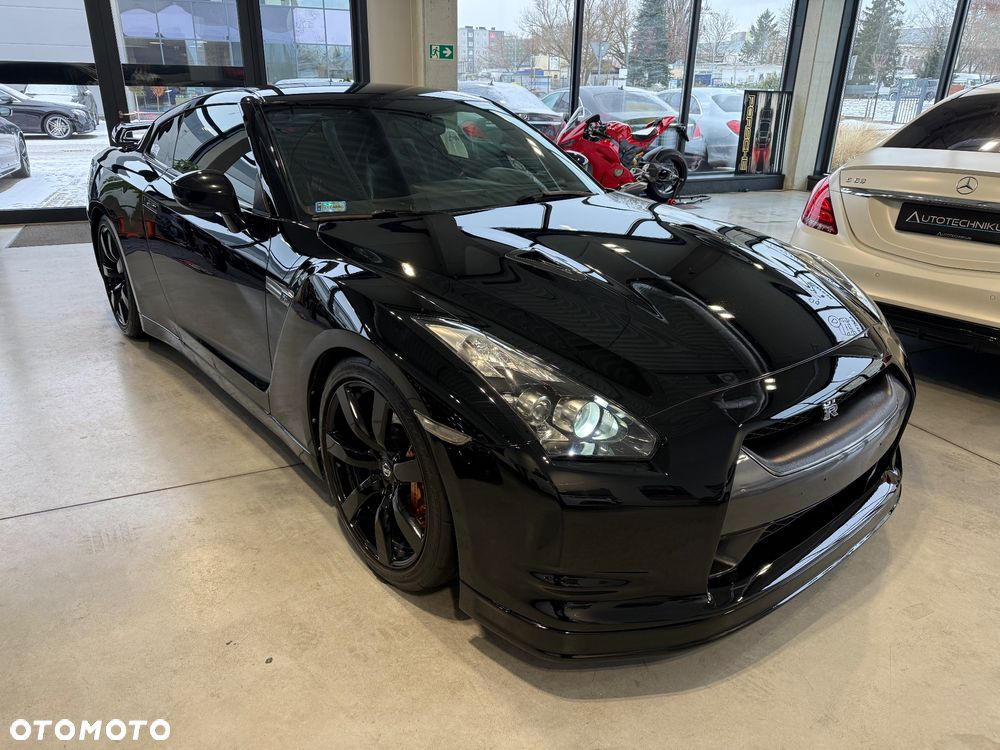 Nissan GT-R Black Edition - 3