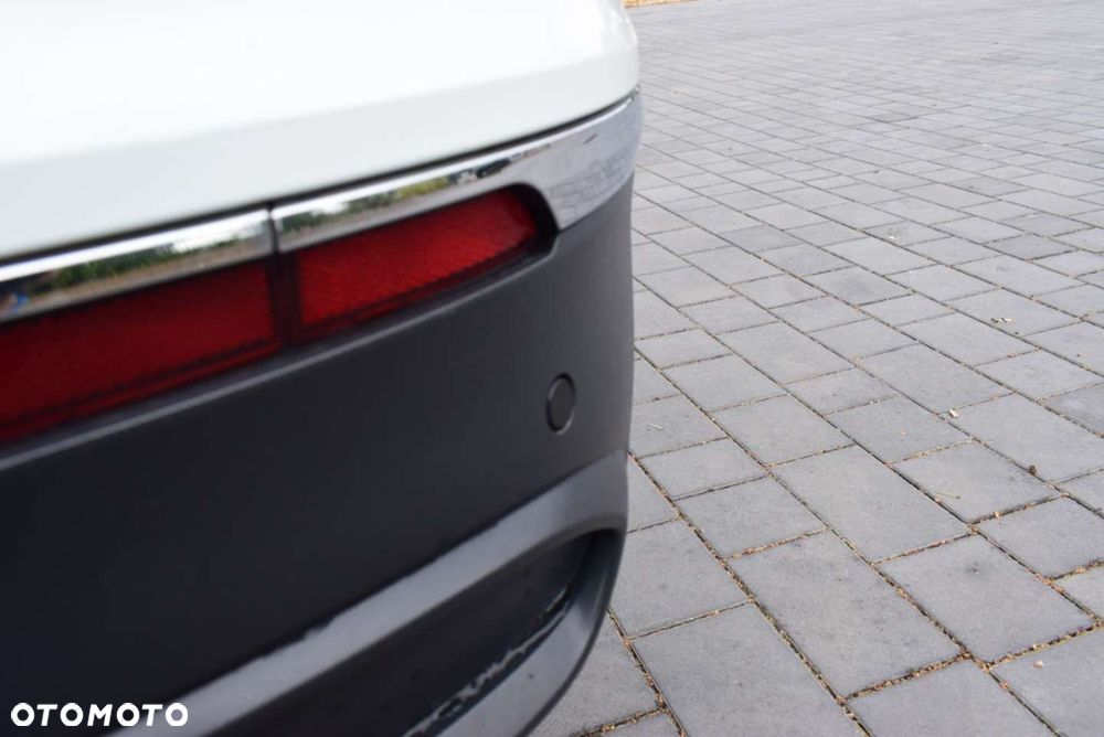 Volkswagen Tiguan - 10