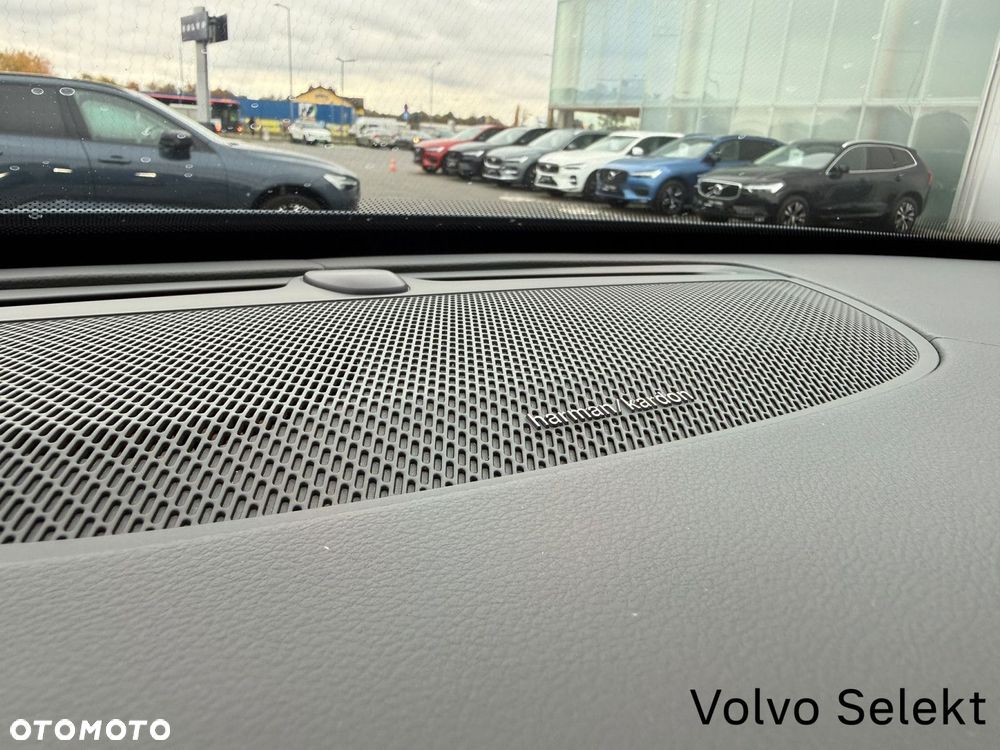 Volvo XC 90 - 31