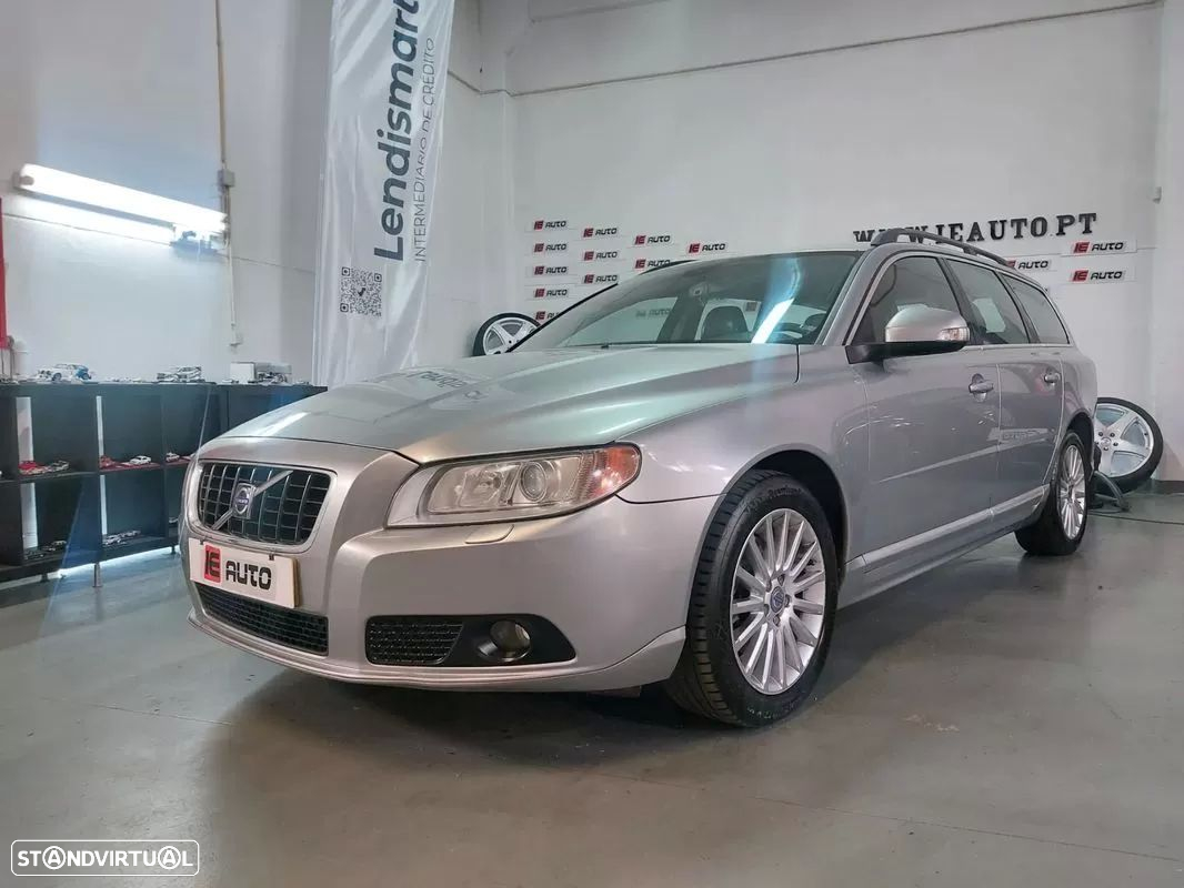 Volvo V70 2.0 D Momentum - 9