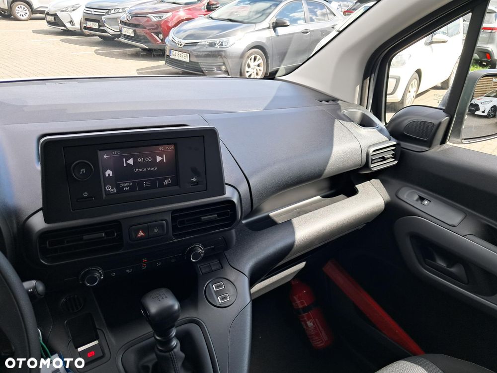 Toyota Proace City Verso 1.5 D-4D Combi - 31