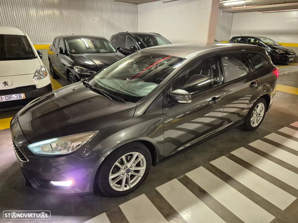Ford Focus SW 1.5 TDCi EcoBlue Active - 2