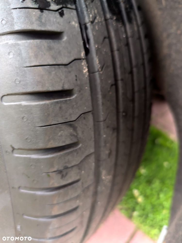 Volvo XC 60 D4 AWD Momentum - 33