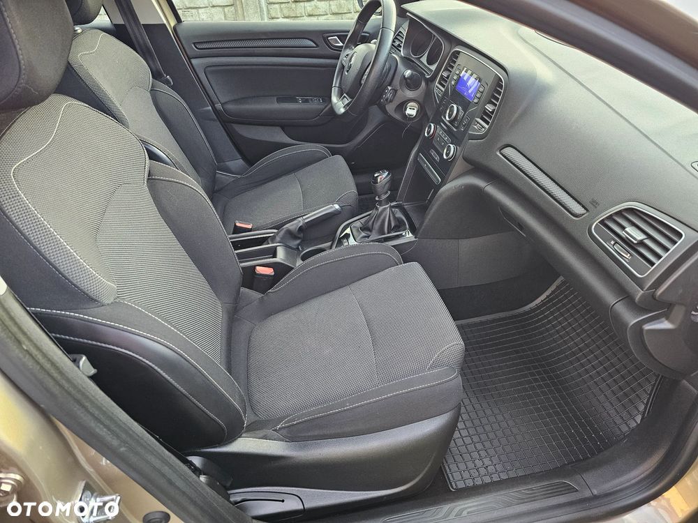 Renault Megane 1.6 SCe Life - 8