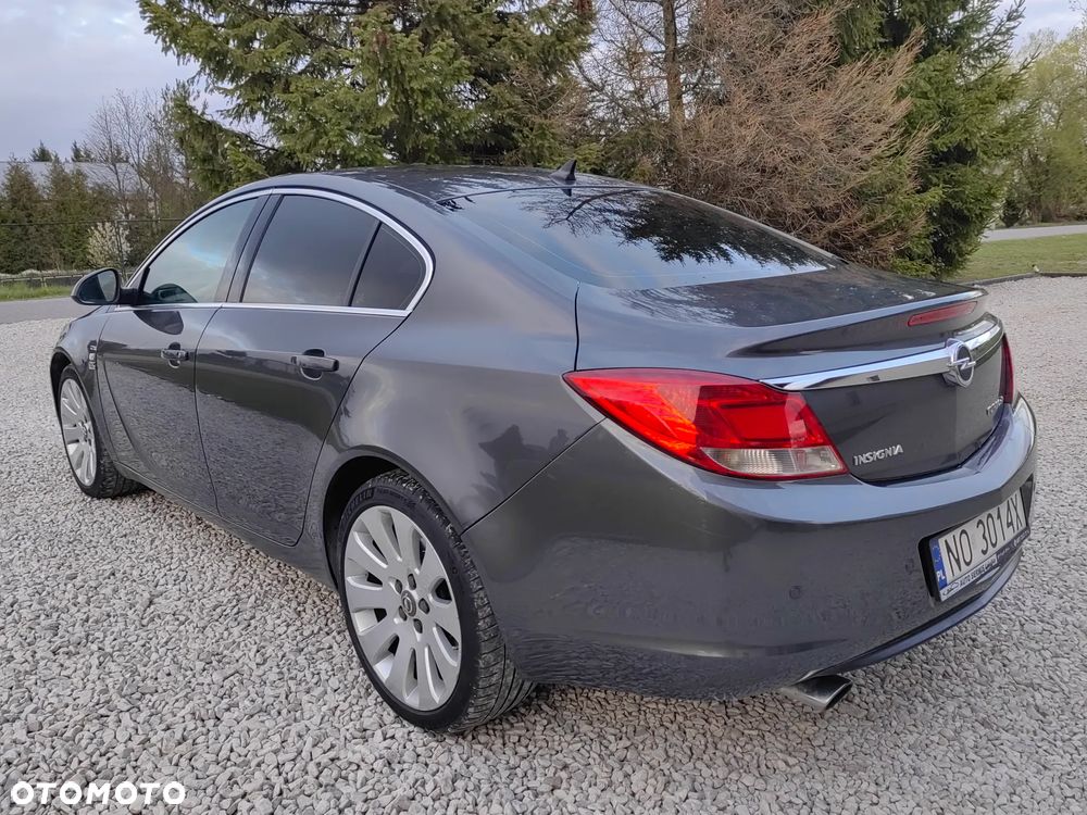 Opel Insignia 2.0 T Cosmo 4x4 - 14