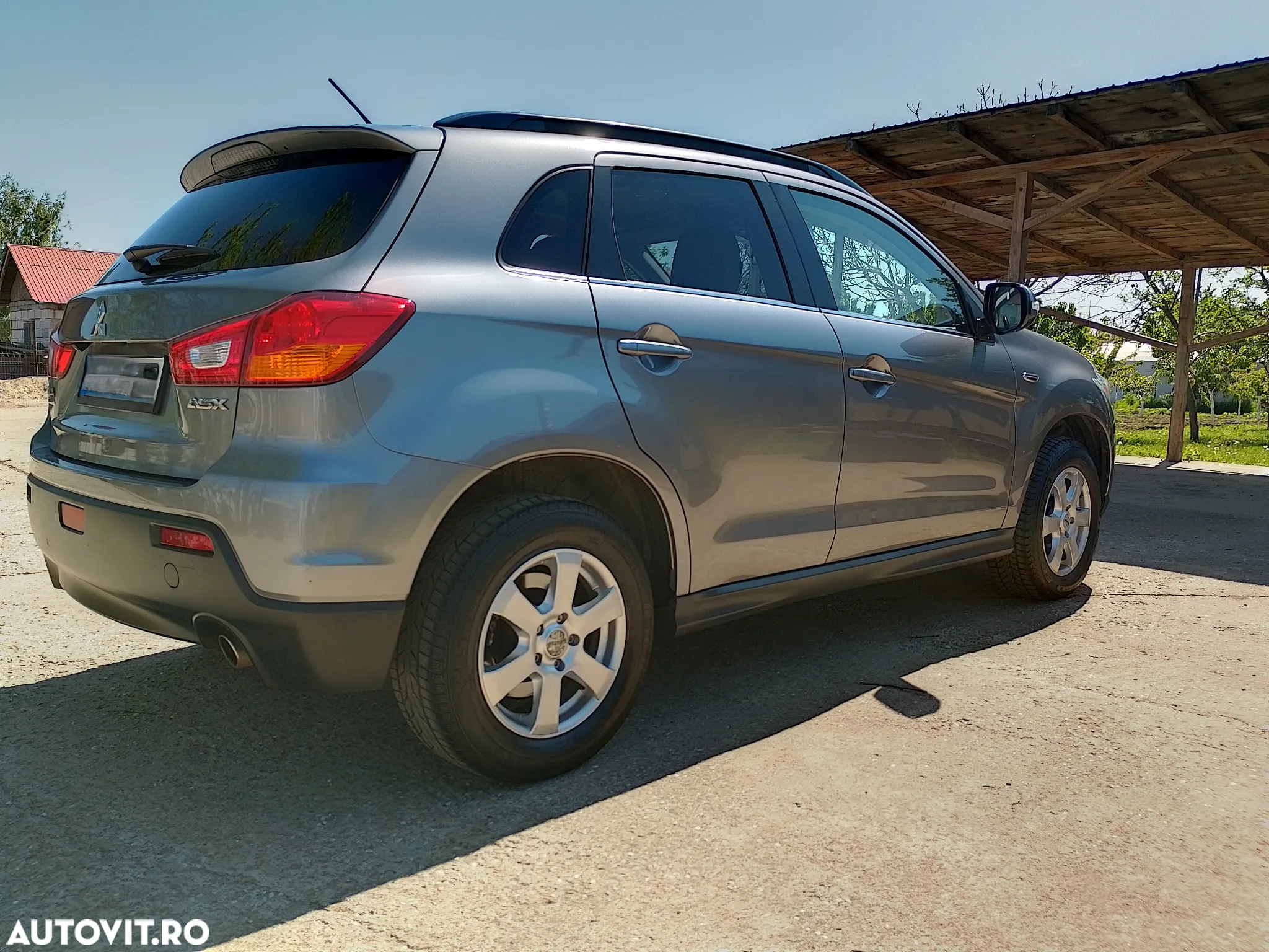 Mitsubishi ASX 1.8 DID 2WD Intense A15 - 4