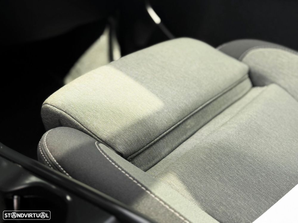 Volvo XC 40 1.5 T5 PHEV Momentum Plus - 14