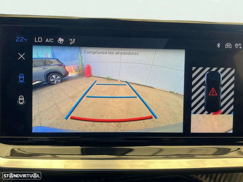 Peugeot 2008 1.2 PureTech Allure - 13