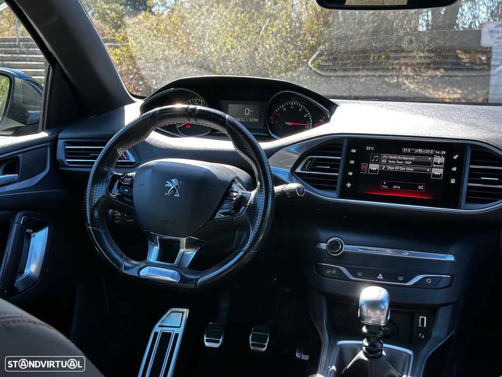 Peugeot 308 1.2 PureTech GT Line - 15