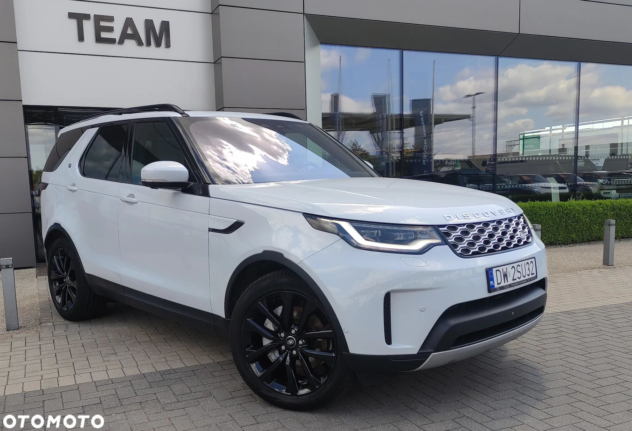 Land Rover Discovery - 1