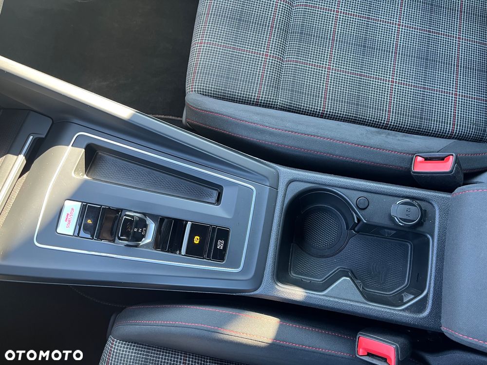 Volkswagen Golf 2.0 TSI GTI DSG - 26