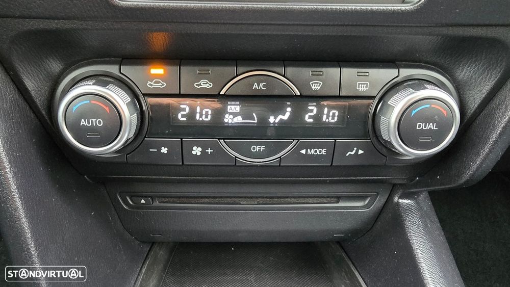 Mazda 3 Hatchback - 26