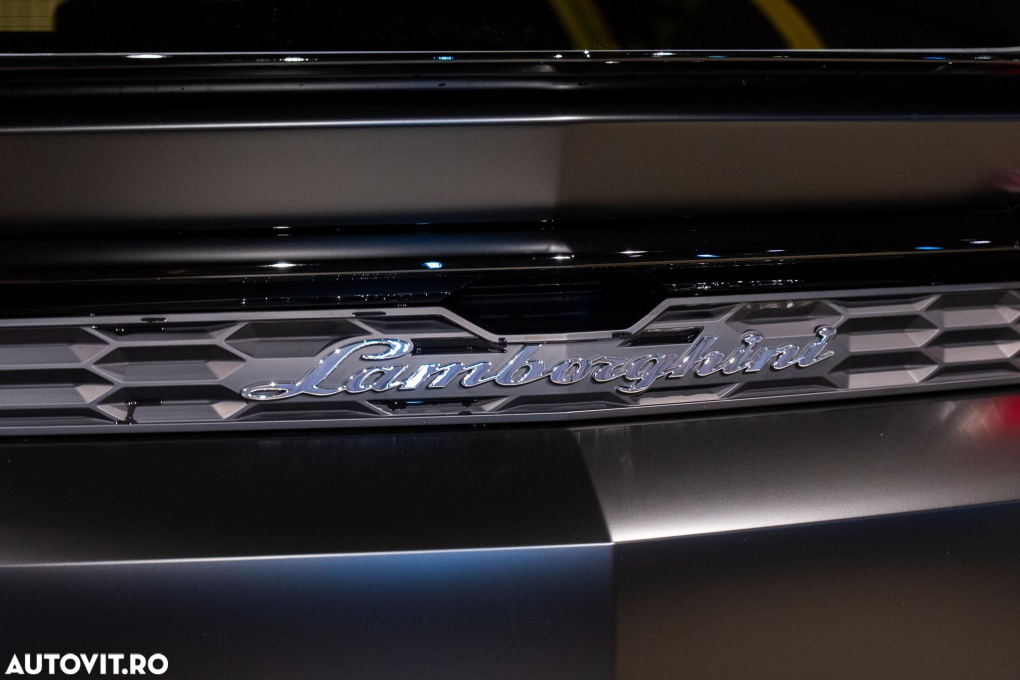 Lamborghini URUS - 33
