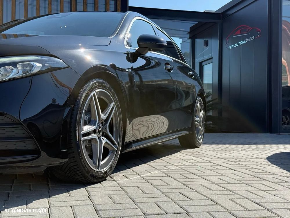 Mercedes-Benz 180 - 19