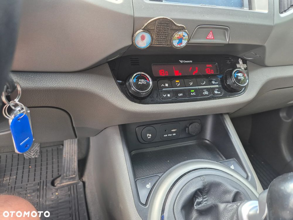 Kia Sportage 2.0 CRDI XL - 38