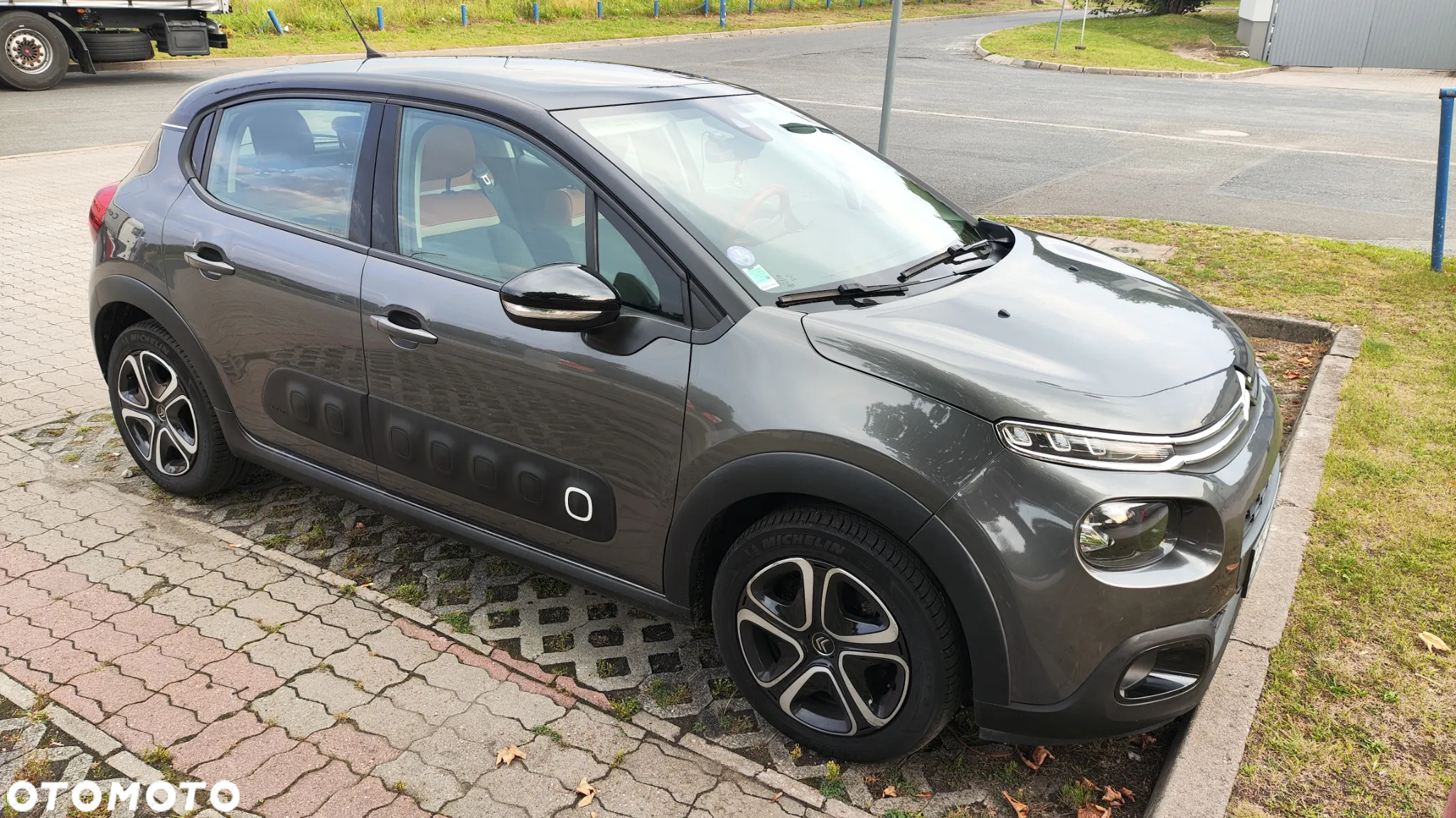 Citroën C3 1.2 PureTech Shine - 12