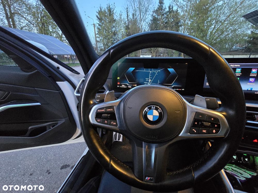 BMW Seria 3 318i M Sport - 21