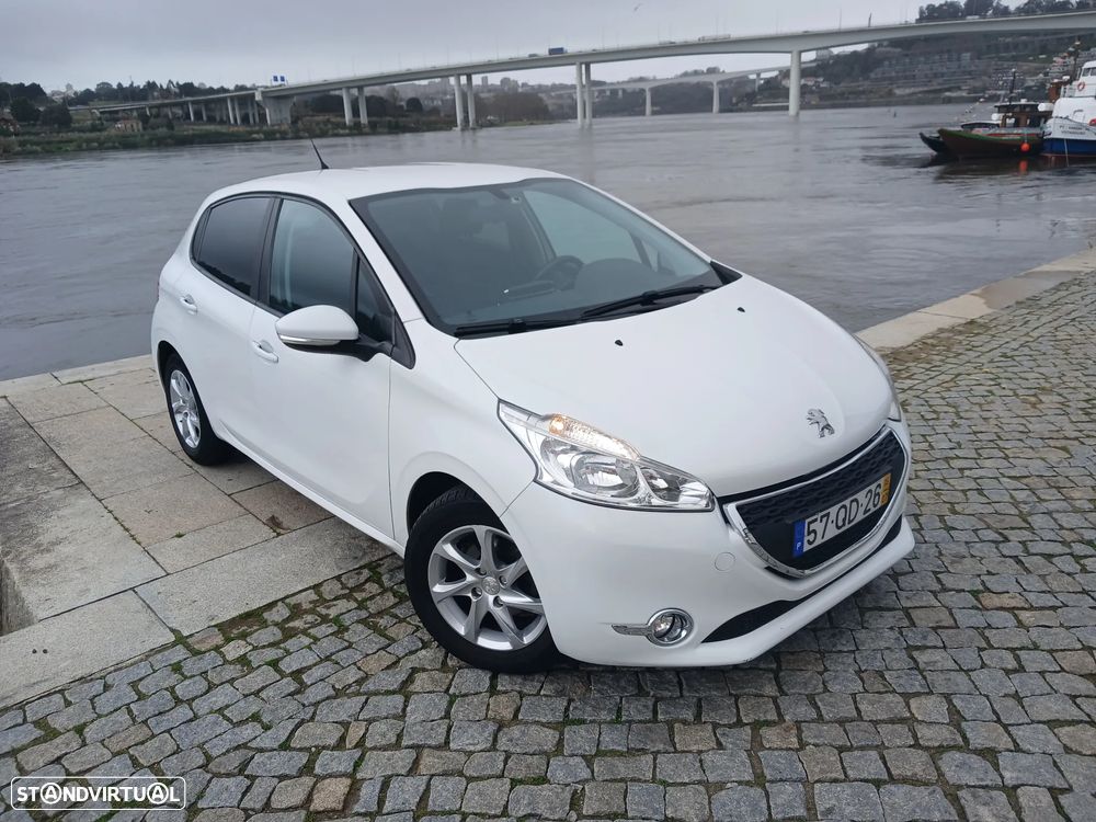 Peugeot 208 1.4 HDi Active - 11