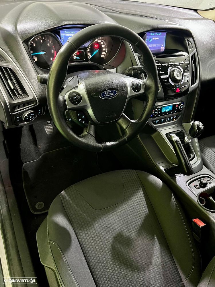 Ford Focus SW 1.6 TDCi ECOnetic 88g S&S Titanium - 9