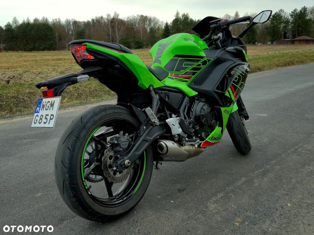 Kawasaki Ninja - 4