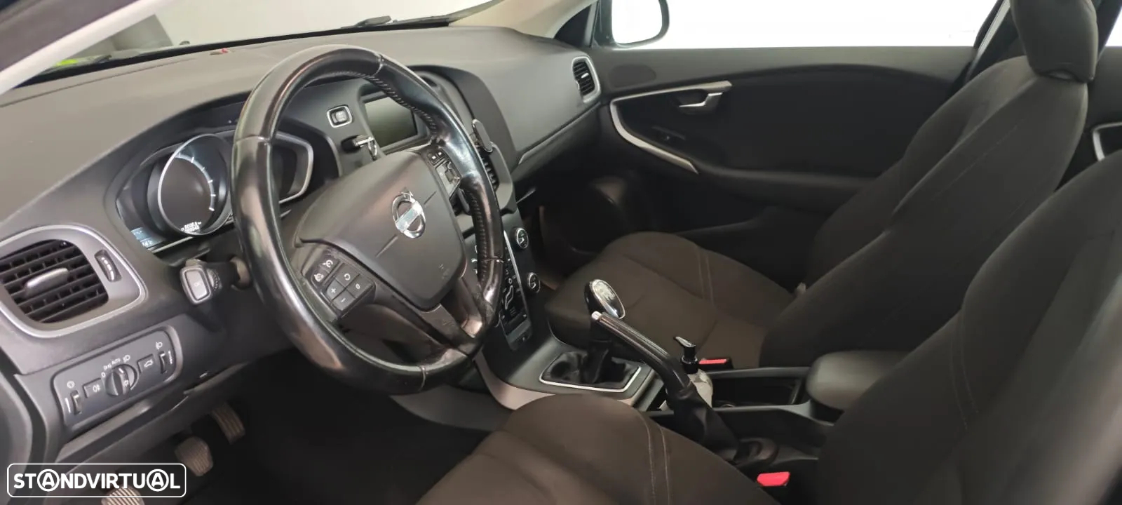 Volvo V40 1.6 D2 Kinetic - 15