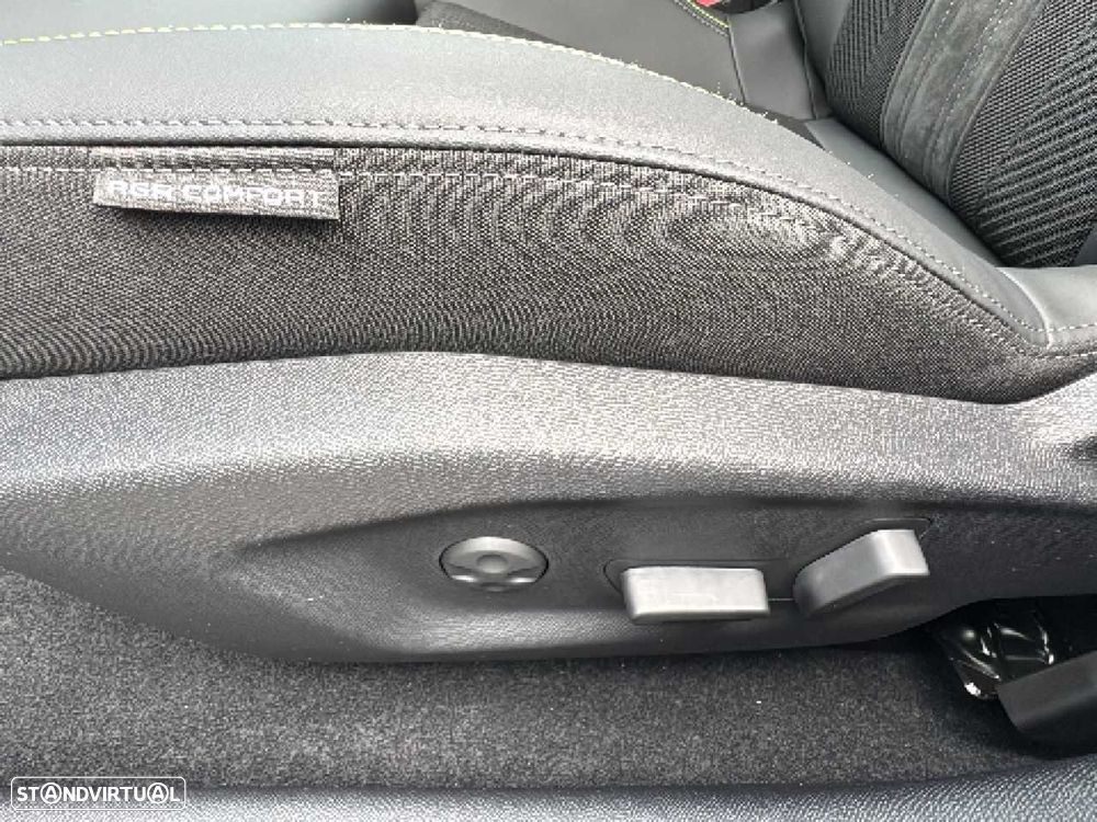 Peugeot e-308 54 kWh GT - 17