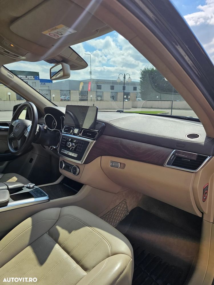 Mercedes-Benz GL - 15