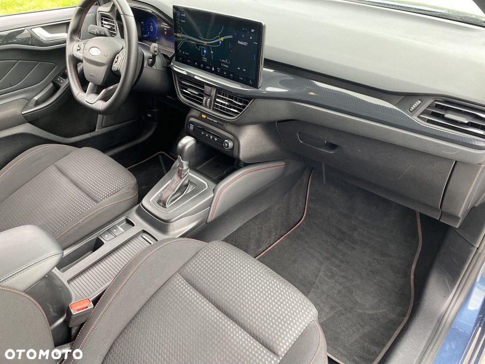 Ford Focus - 16