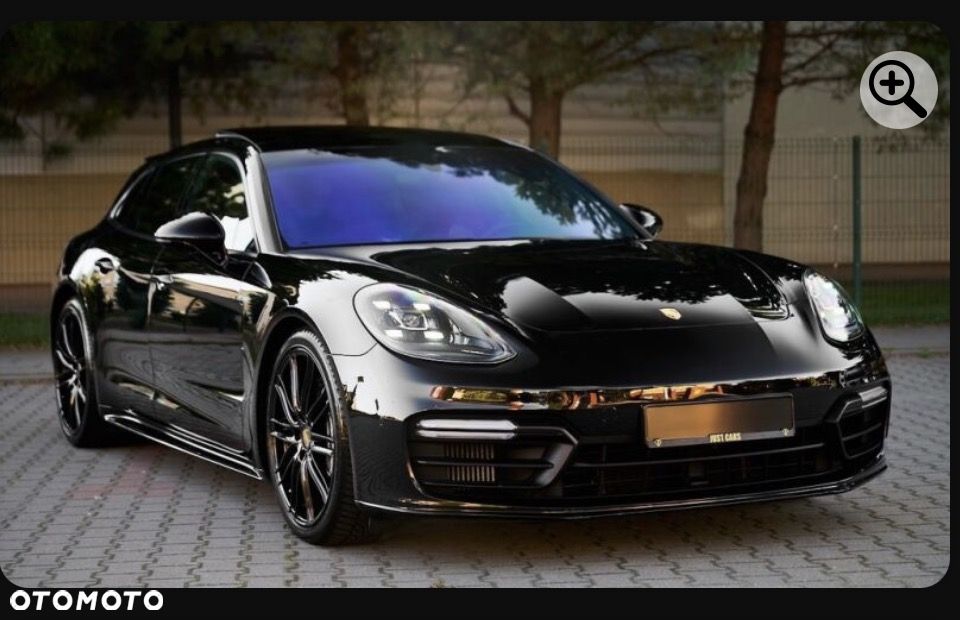 Porsche Panamera 4 E-Hybrid - 4