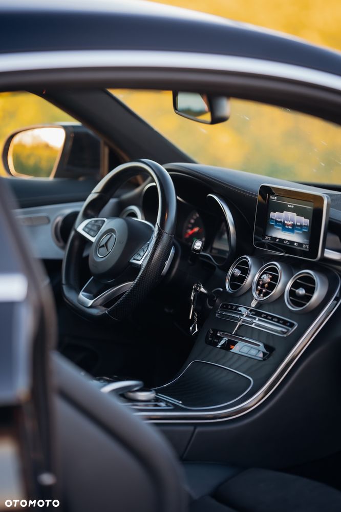 Mercedes-Benz Klasa C 200 4-Matic 9G-Tronic - 10