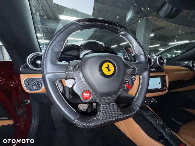 Ferrari California T - 27