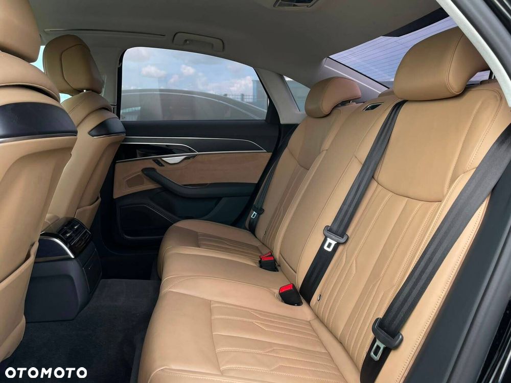 Audi A8 - 13