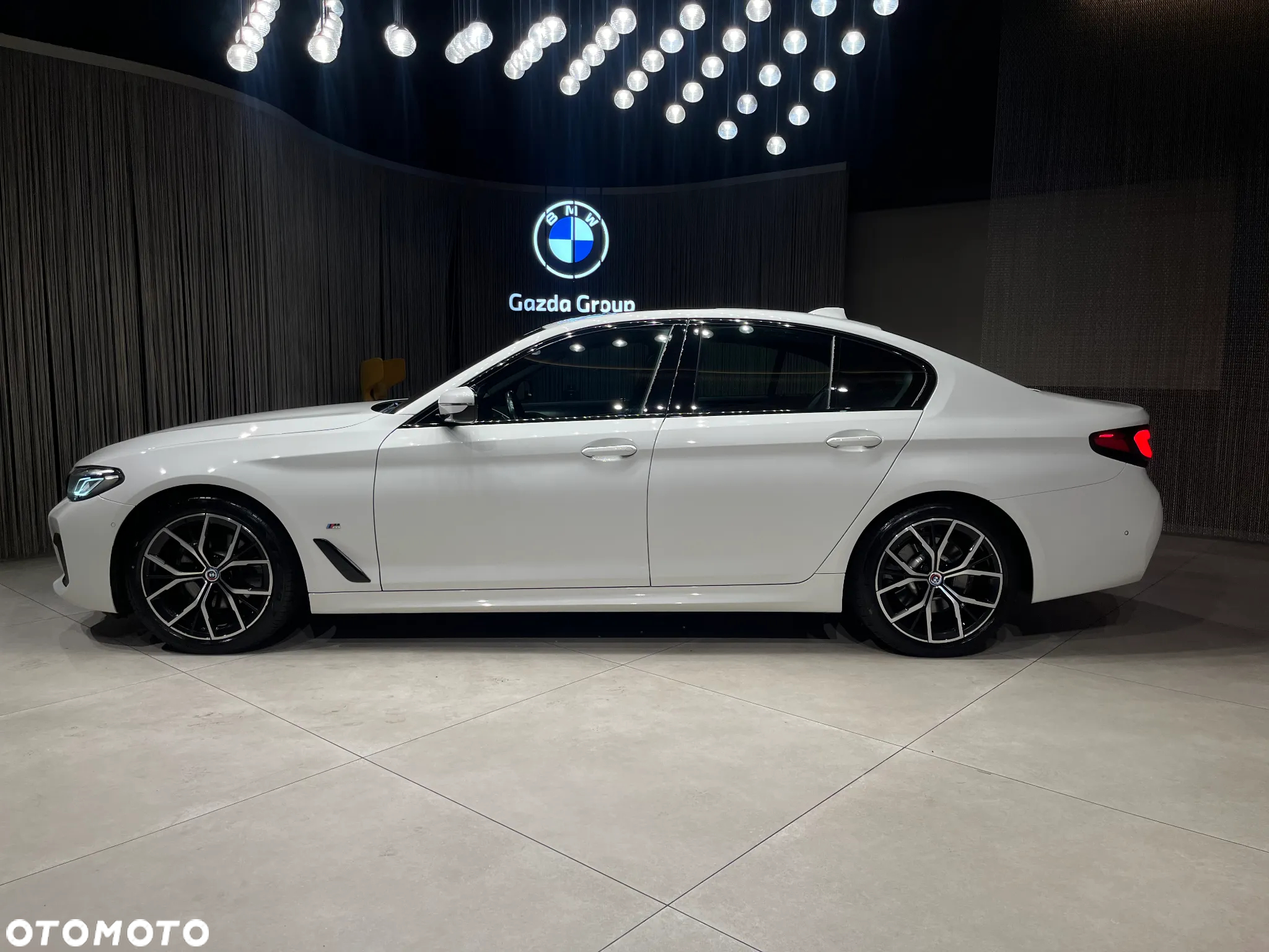 BMW Seria 5 520i mHEV M Sport sport - 9