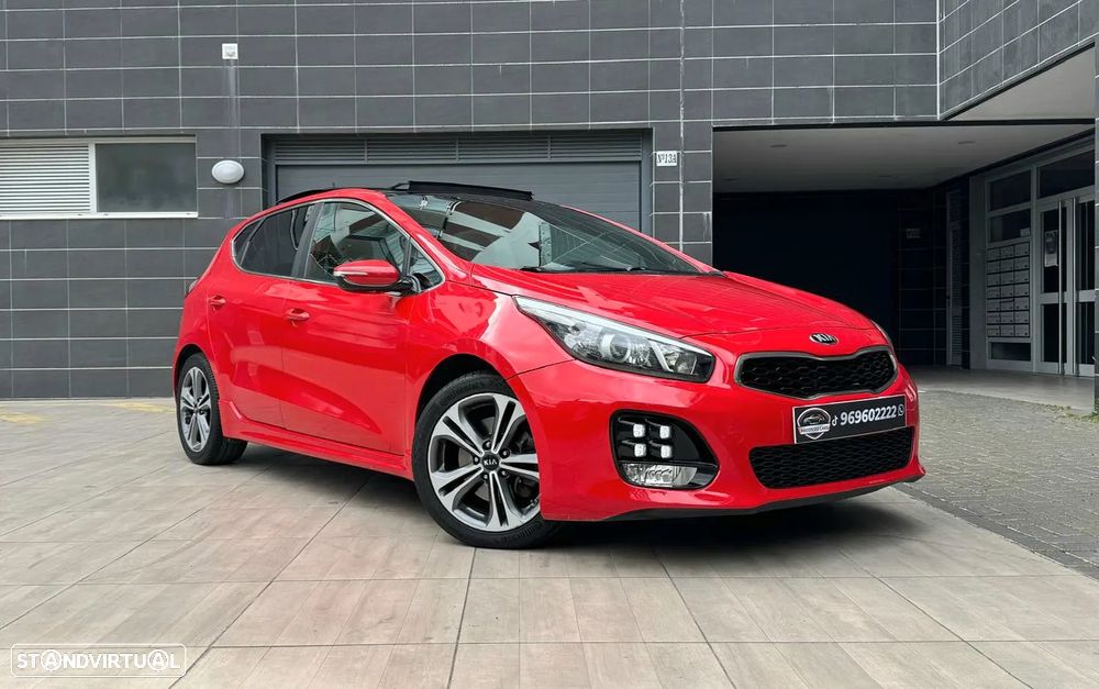 Kia Ceed 1.6 CRDi GT Line - 26